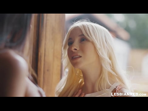 ❤️ Dievča príde domov o niekoľko mesiacov neskôr a skončí pri jedení kundičky svojej nevlastnej mamy ❤️❌ Porno na nás sk.pornburst.ru ❤
